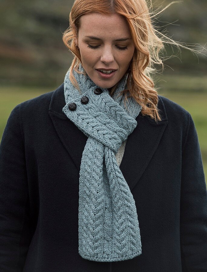Aran Woollen Mills Merino Pull-Through Scarf with Buttons - TSC.ca