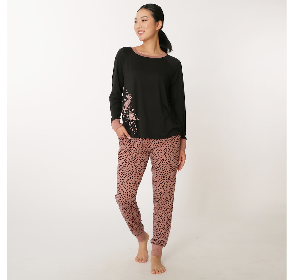 Image 229380_BKLP.jpg , Product 229-380 / Price $65.00 , Cuddl Duds Cozy Jersey PJ Set from Cuddl Duds on TSC.ca's Holiday Gift Shop department