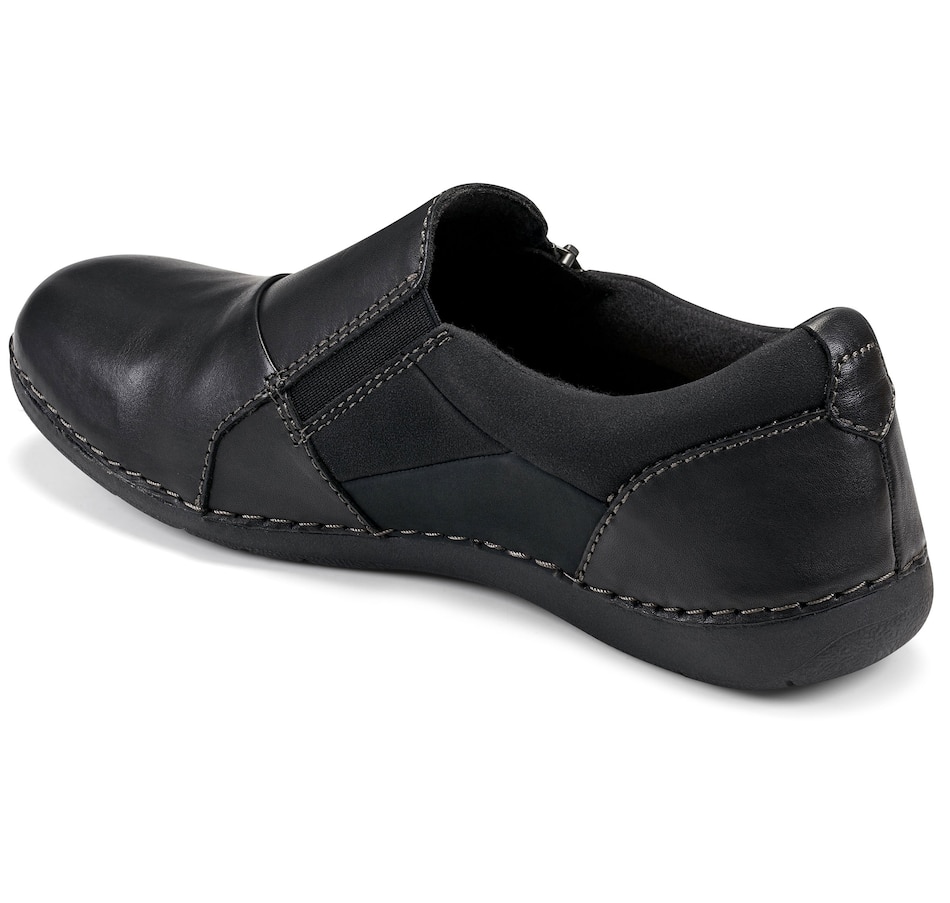 Clothing & Shoes Shoes Sneakers Earth Origins Padma SlipOn Shoe