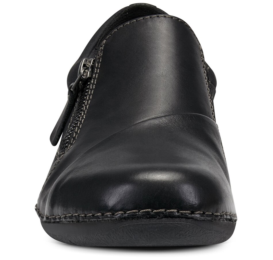 Clothing & Shoes Shoes Sneakers Earth Origins Padma SlipOn Shoe