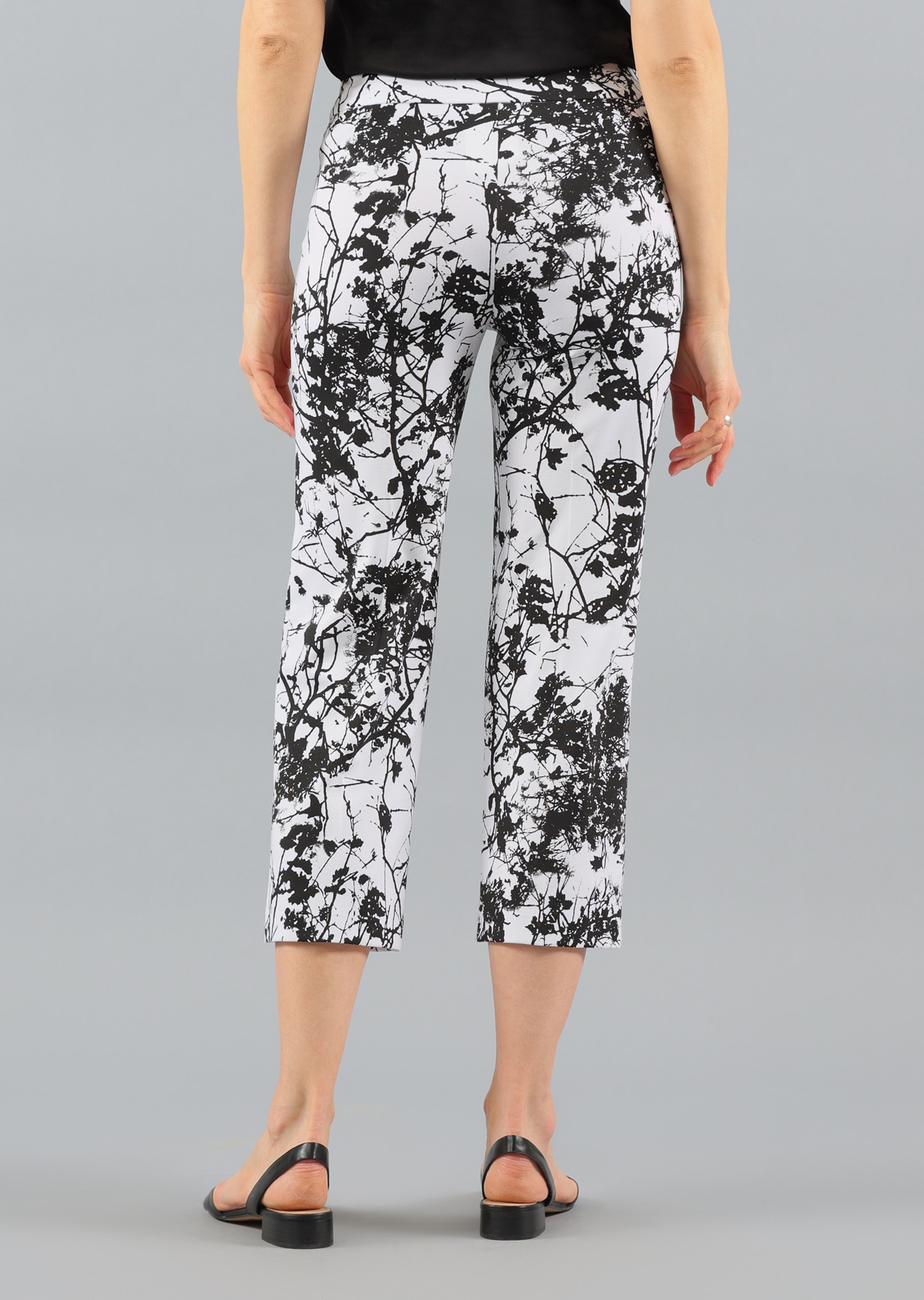 Printed hot sale crop pants