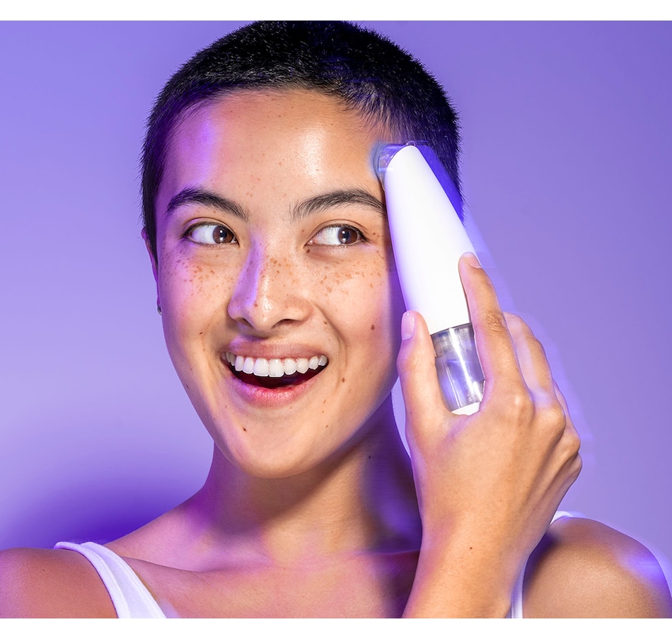 Image 231231_ALTMORE6.jpg, Product 231-231 / Price $269.00, BeautyBio GLOfacial Hydration Pore Cleansing Tool with Concentrate from BEAUTYBIO on TSC.ca's Beauty department