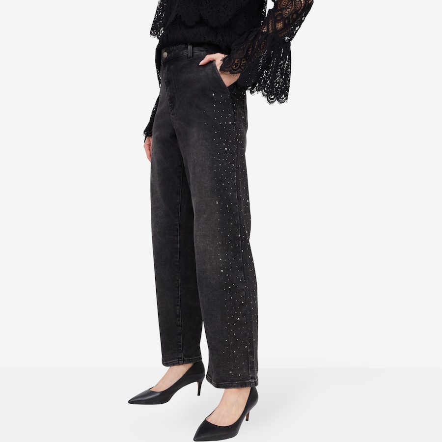 Image 231395_ALTMORE2.jpg, Product 231-395 / Price $74.88, claudia ev Super Straight Jean with Stones from claudia ev on TSC.ca's Fashion department