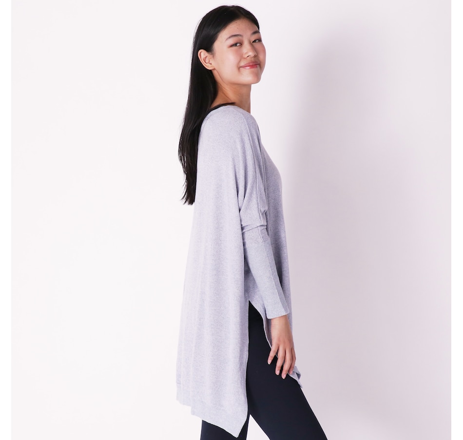 Image 232286_ALTMORE1.jpg, Product 232-286 / Price $29.33, Shannon Passero Soft Dolman Long Sleeve from Shannon Passero on TSC.ca's Fashion department