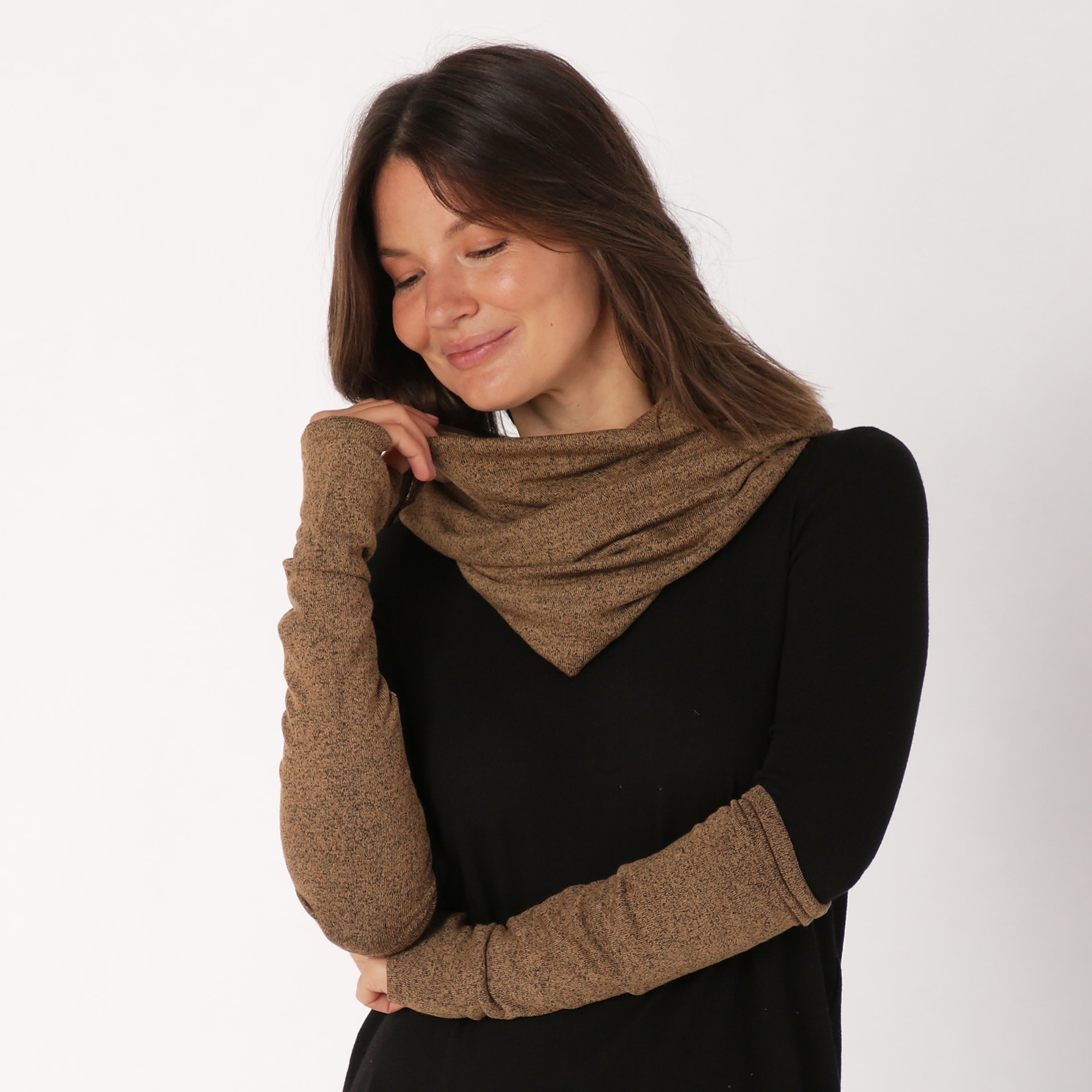 Kim & Co. Fine Sweater Knit Snood