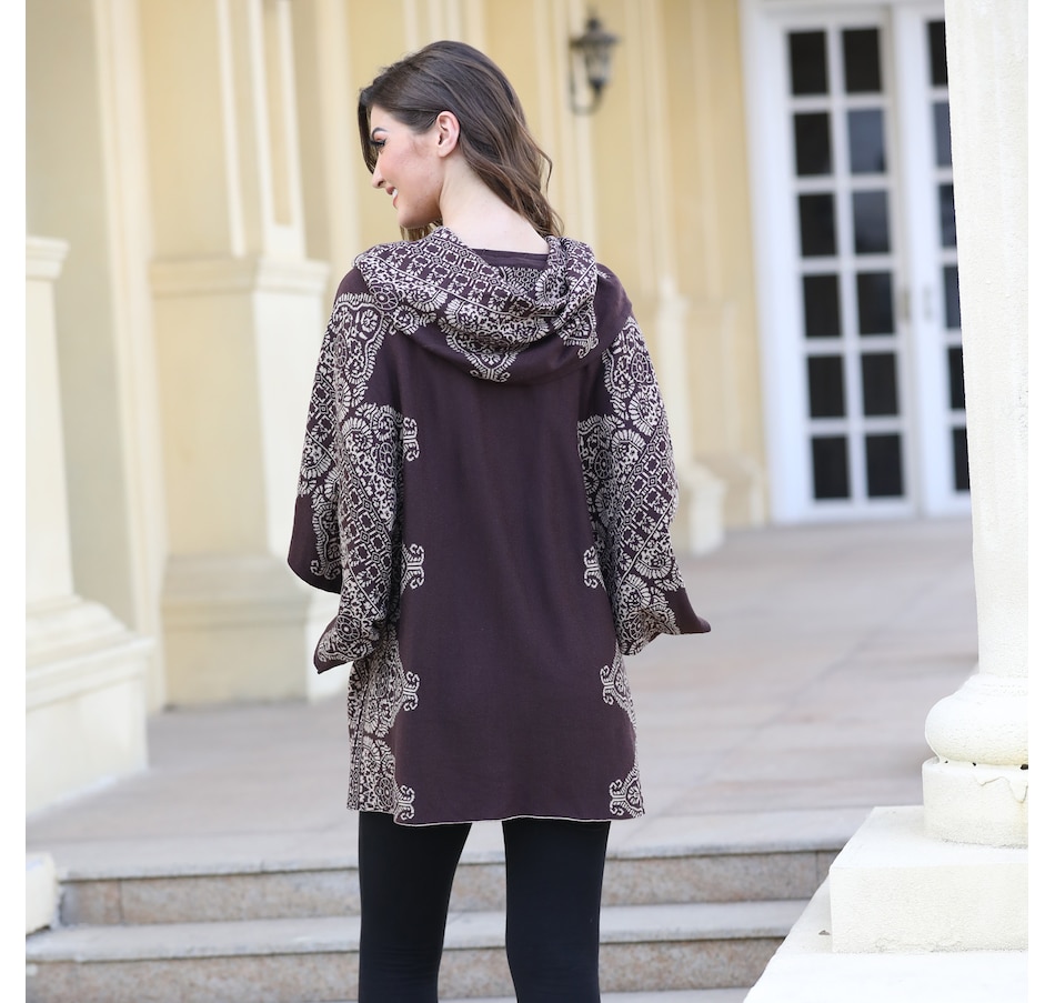 Image 235272_ALTMORE2.jpg, Product 235-272 / Price $29.33, Orange Fashion Village Tunic With Matching Reversible Scarf from Orange Fashion Village on TSC.ca's Fashion department