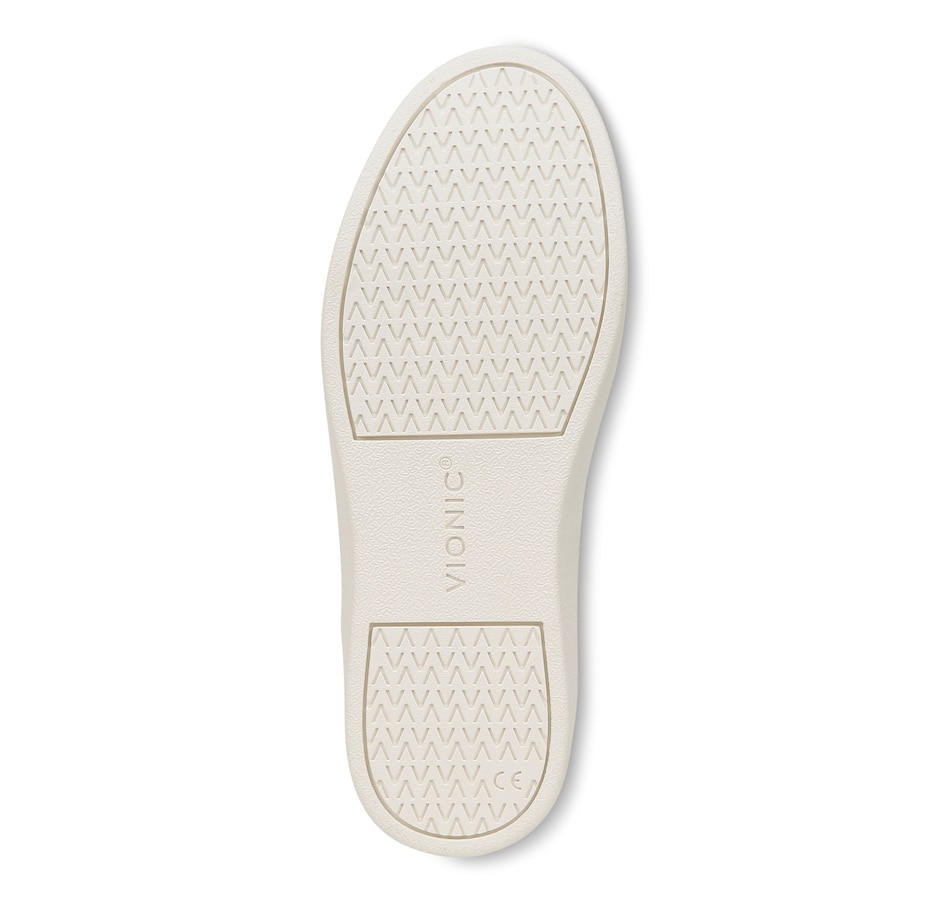 Vionic Essence Winny Sneaker - TSC.ca