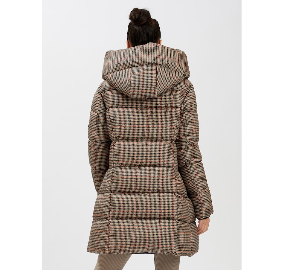 Image 235918_ALTMORE2.jpg, Product 235-918 / Price $44.33, Point Zero Printed Long Hooded Puffer from Point Zero on TSC.ca's Fashion department