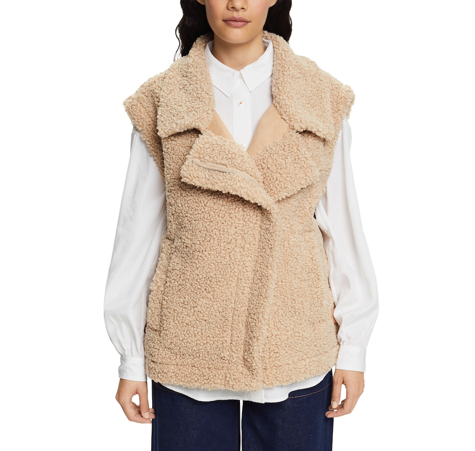 Image 236083_SAN.jpg, Product 236-083 / Price $69.33, Esprit Soft Shearling Oversized Vest from Esprit on TSC.ca's Fashion department