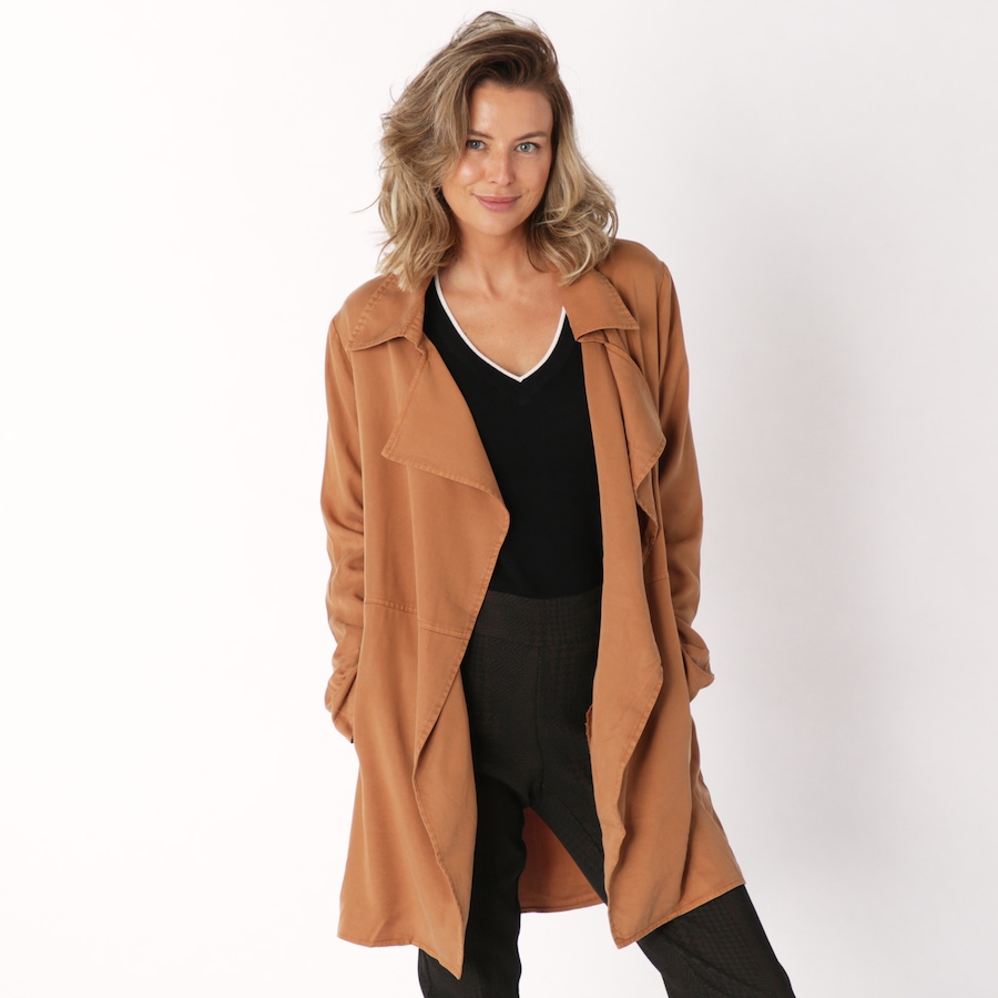 Image 236922_CML.jpg, Product 236-922 / Price $39.33, Lisette Kerry Twill Waterfall Jacket from Lisette L Montreal on TSC.ca's Fashion department