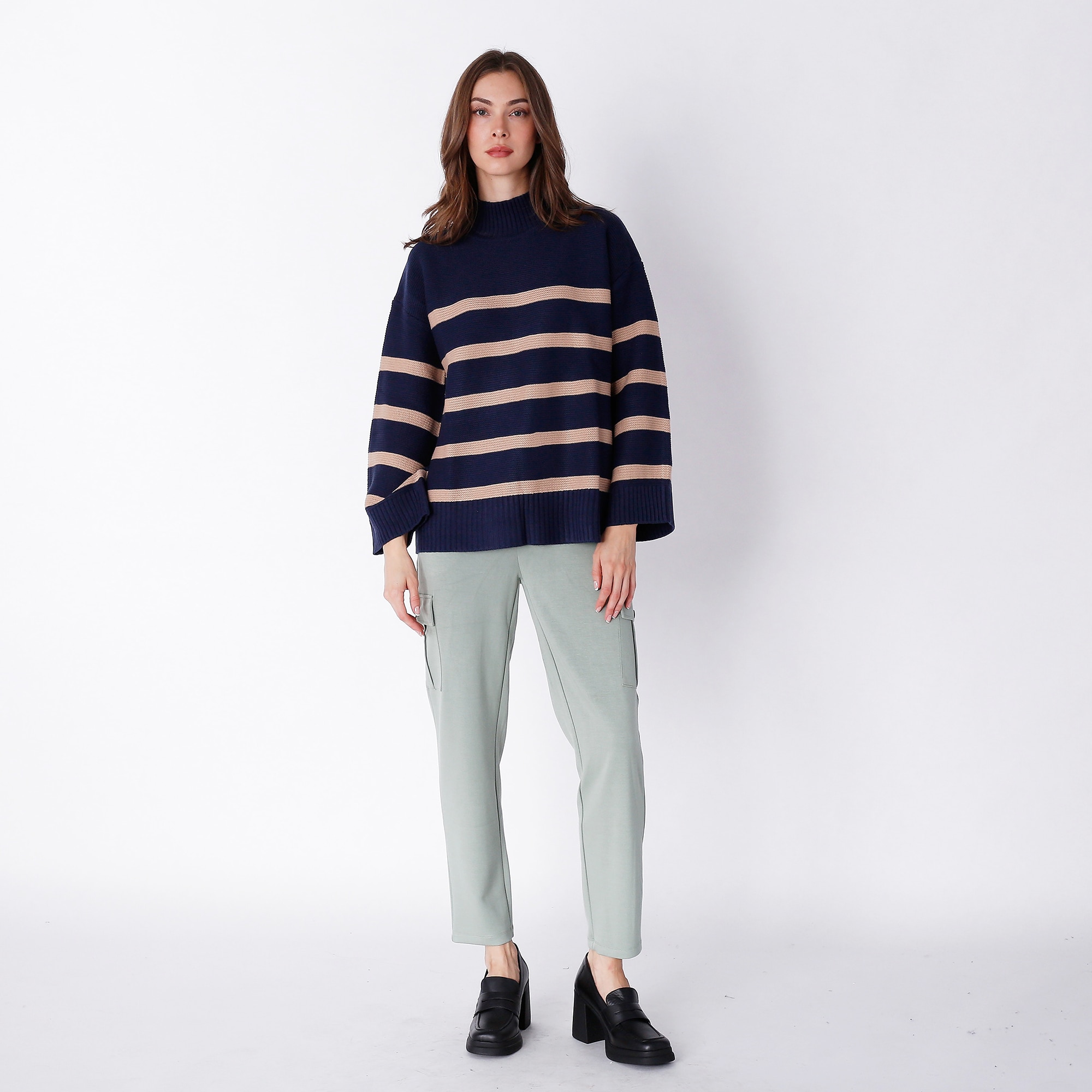 Crew neck outlet fashion