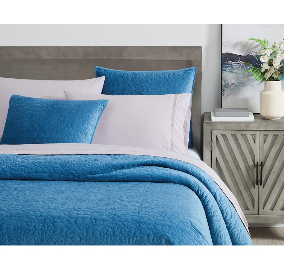 Modern Threads Le Port 6-piece Reversible Quilt Set - On Sale - Bed Bath &  Beyond - 9775615