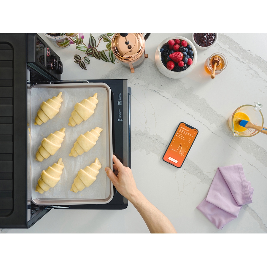 Image 237335_ALTMORE8.jpg, Product 237-335 / Price $749.99 - $799.99, Breville Joule Oven Air Fryer Pro from Breville on TSC.ca's Kitchen department