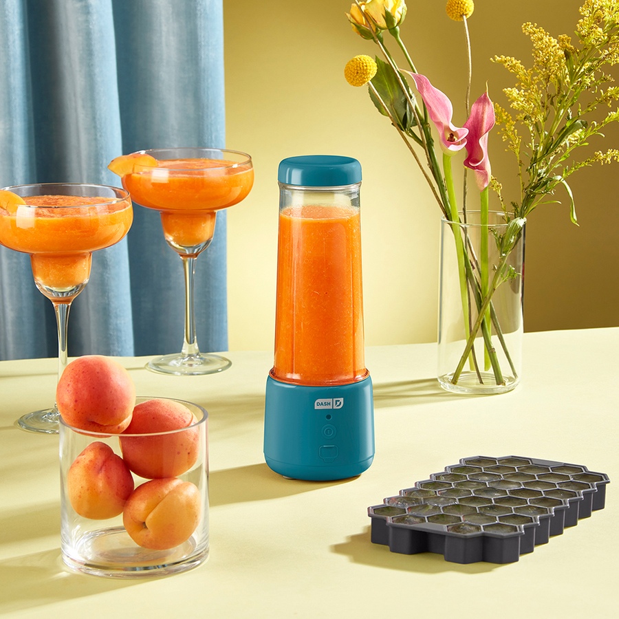 Image 237340_ALTMORE6.jpg, Product 237-340 / Price $19.33, Dash Portable USB Personal Blender from Dash Kitchen on TSC.ca's Kitchen department