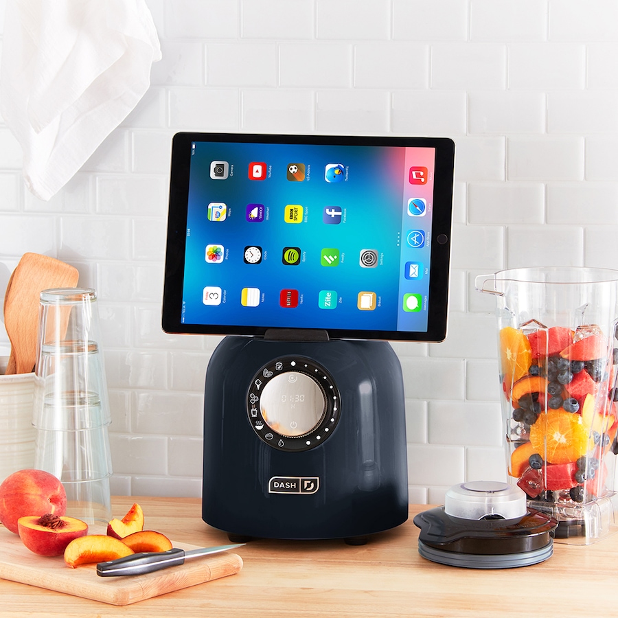 Image 237825_ALTMORE8.jpg, Product 237-825 / Price $99.33, Dash Chef Series Digital Blender from Dash Kitchen on TSC.ca's Kitchen department