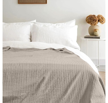 Home Suite Colette Blanket