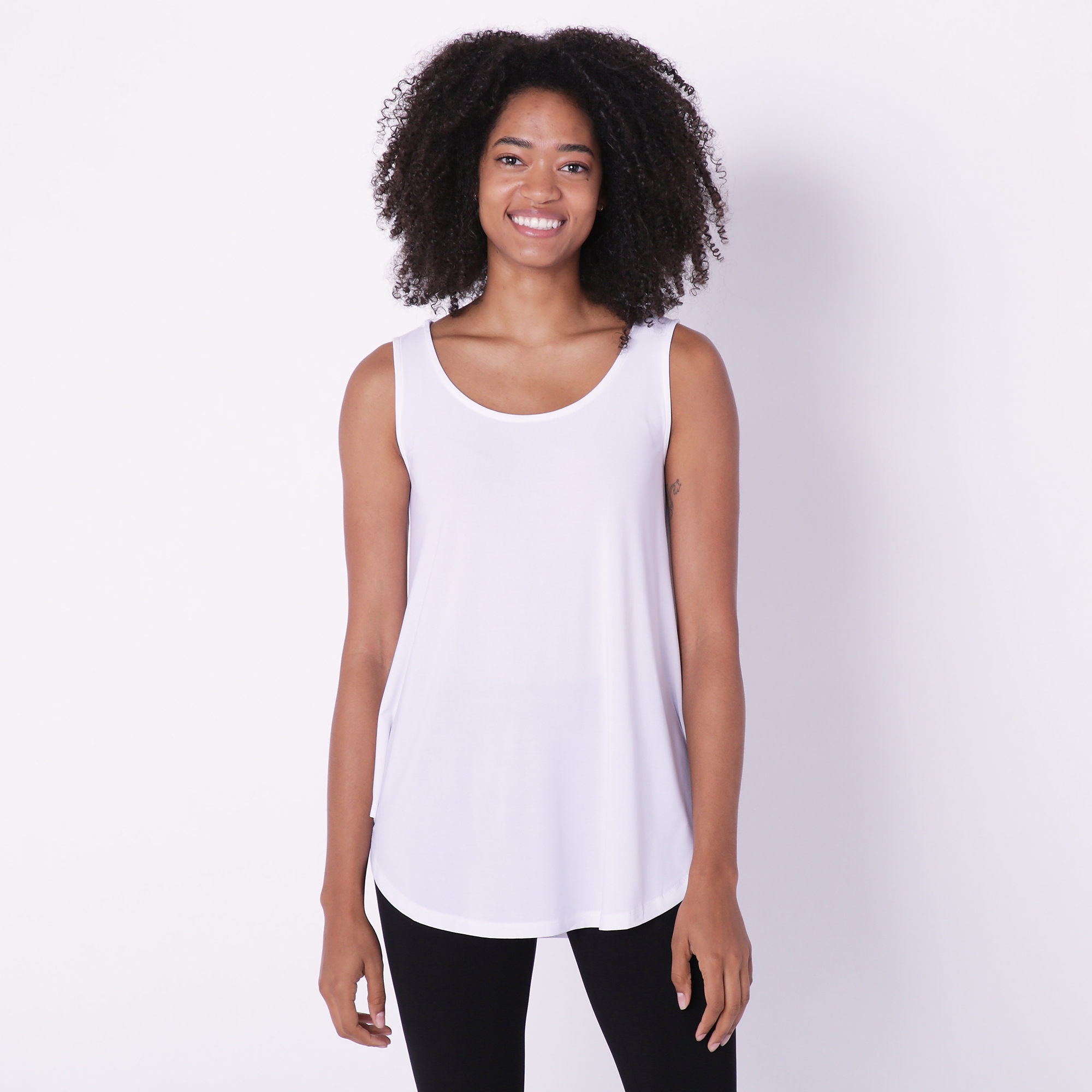 Red Coral Scoop Neck Smile Hem Tank Top - TSC.ca