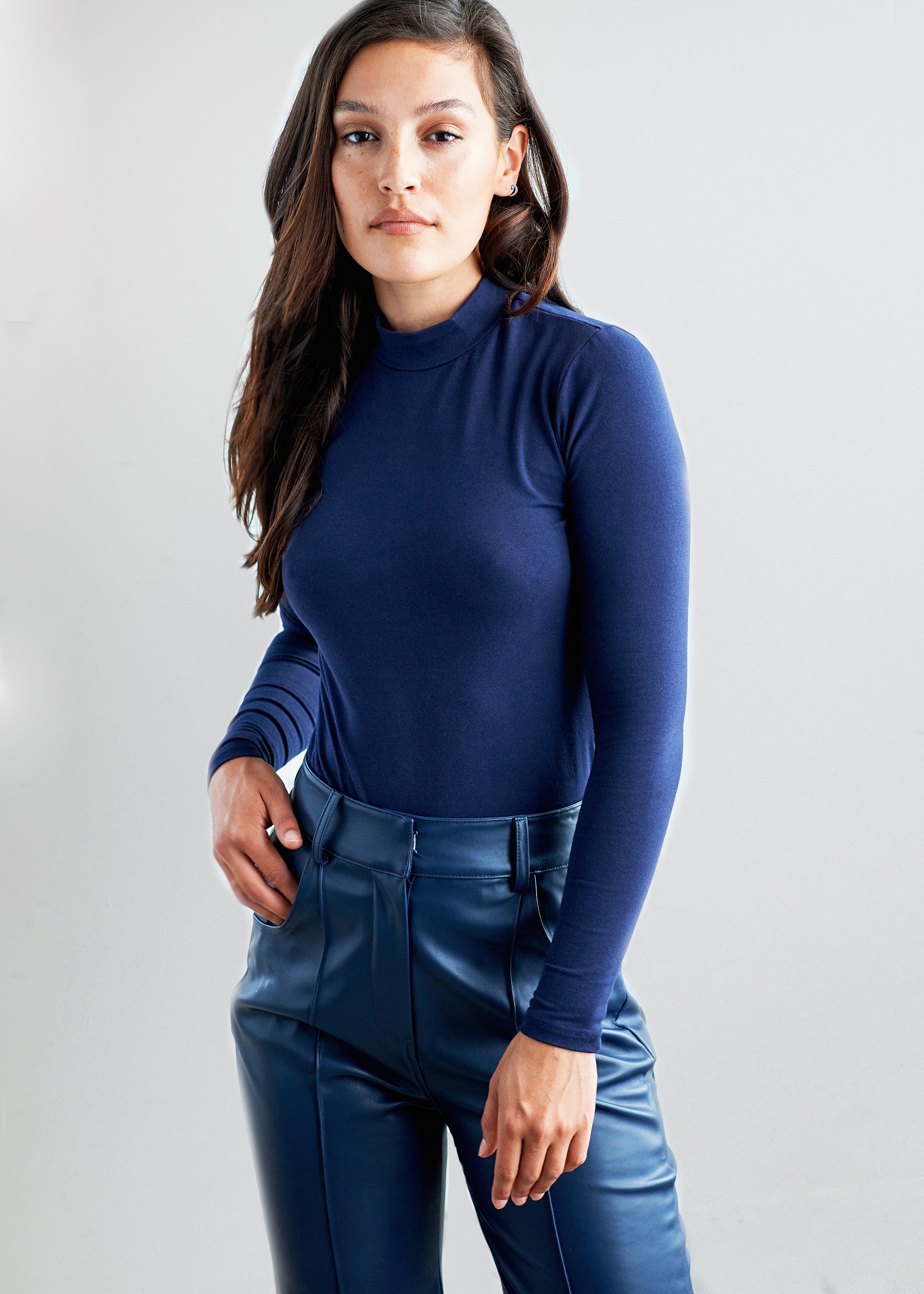 Navy blue clearance long sleeve turtleneck