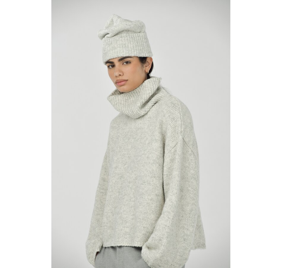 Image 238308_ALTMORE2.jpg, Product 238-308 / Price $119.88, Paper Label Nyla Turtle Neck Sweater from Paper Label on TSC.ca's Fashion department