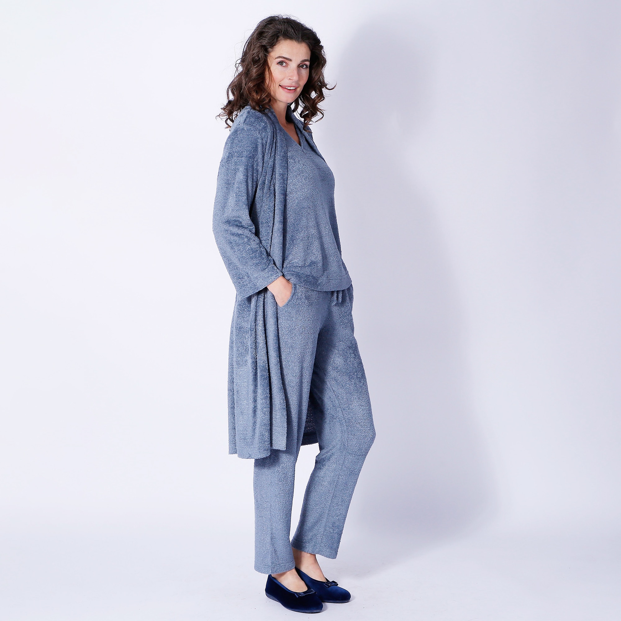 N Natori Unwind Feathered Chenille Robe