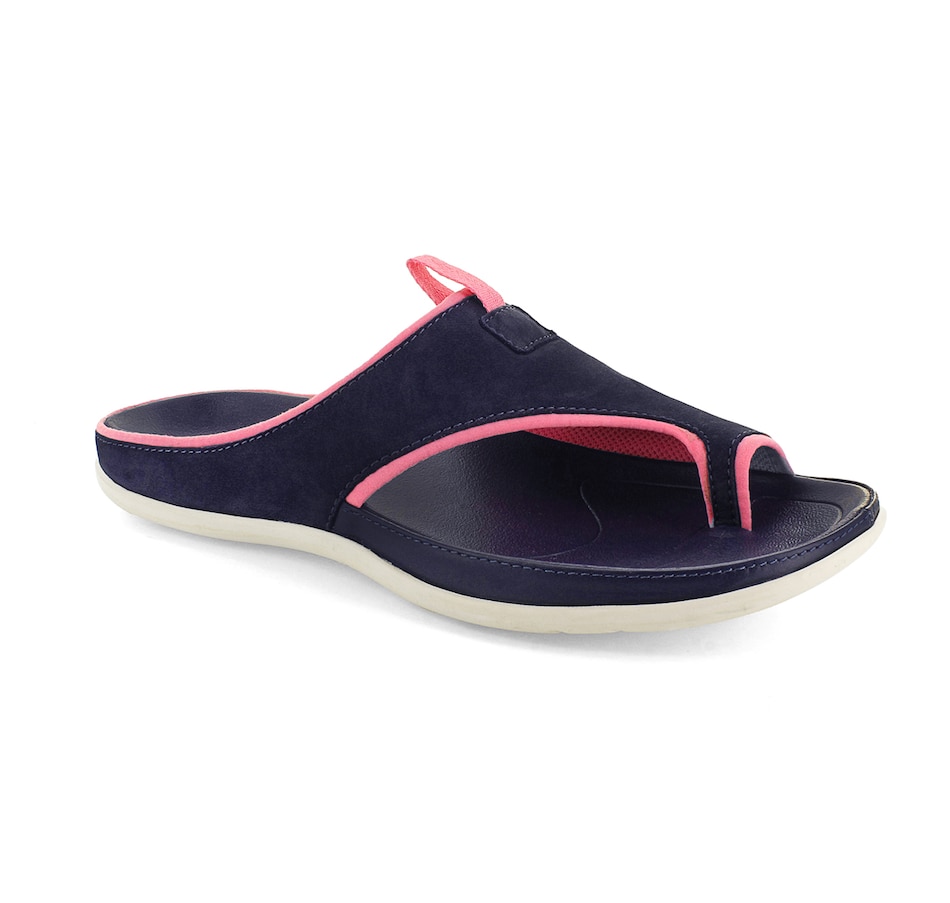 Clothing & Shoes - Shoes - Sandals - Strive Footwear Ladies Tigua Toe Loop  Sandal - Online Shopping for Canadians