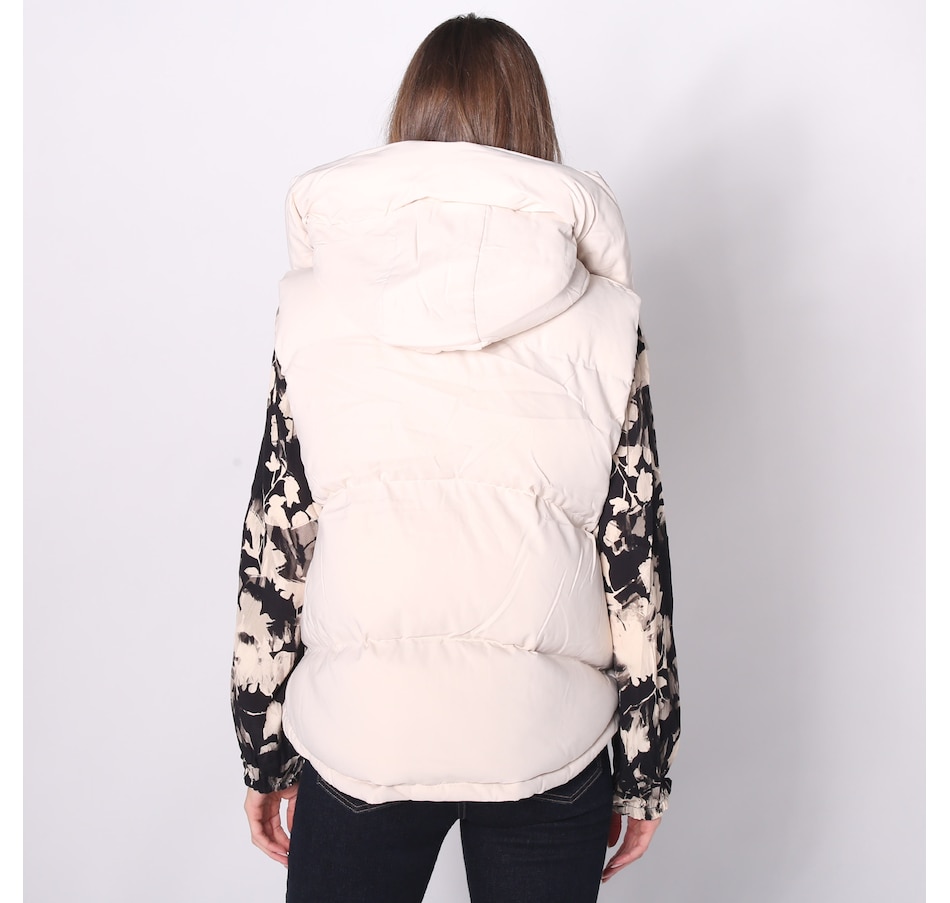Image 240224_ALTMORE1.jpg, Product 240-224 / Price $71.33, Astrid Taylor Puffer Vest with Hood from Astrid on TSC.ca's Fashion department