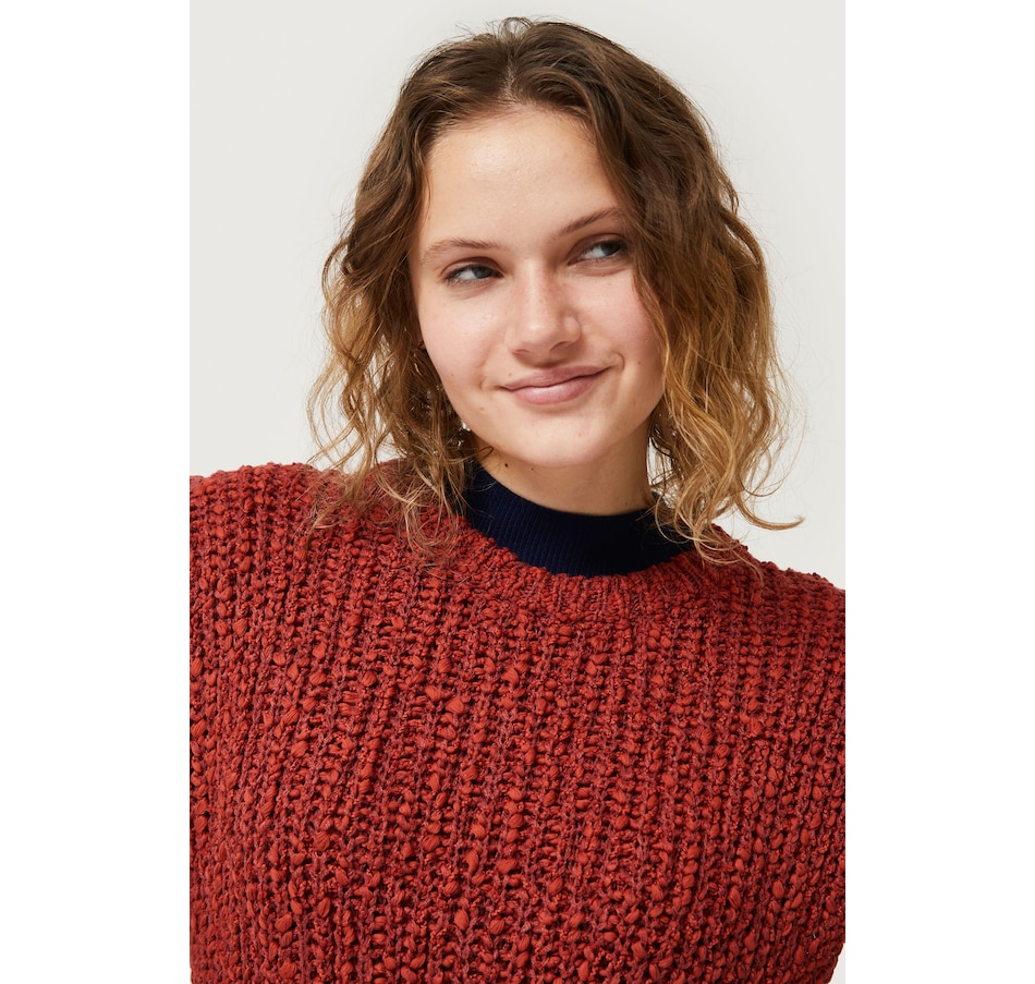 Image 240611_ALTMORE5.jpg, Product 240-611 / Price $69.33, Compañía Fantástica Pullover Vest from Compania Fantastica on TSC.ca's Fashion department