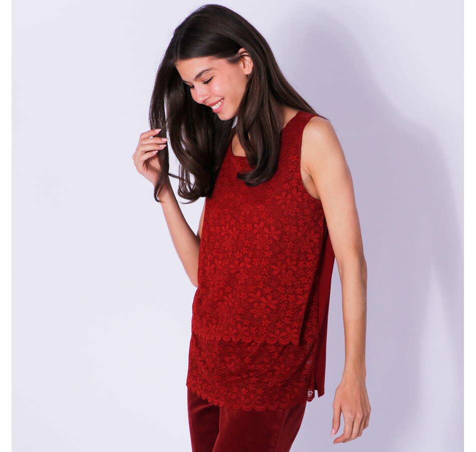 Image 240954_RUBB.jpg, Product 240-954 / Price $24.33, Diane Gilman Scallop Lace Easy Tank from DG2 by Diane Gilman on TSC.ca's Fashion department