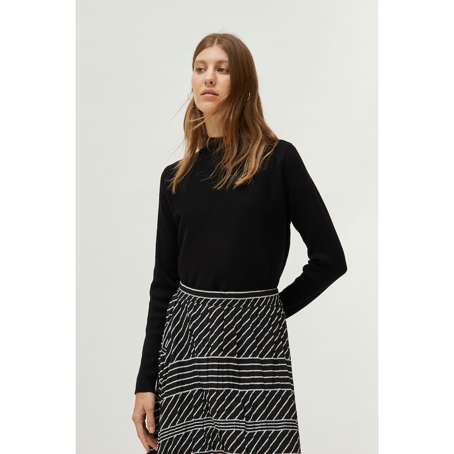 Image 241184_BLK.jpg, Product 241-184 / Price $34.33, Compañía Fantástica Mockneck Sweater from Compania Fantastica on TSC.ca's Fashion department