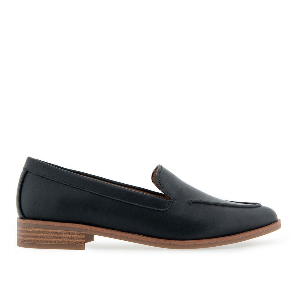 Image 241241_BLK.jpg, Product 241-241 / Price $29.33, Aerosoles Everest 01 Loafer from Aerosoles on TSC.ca's Shoes department
