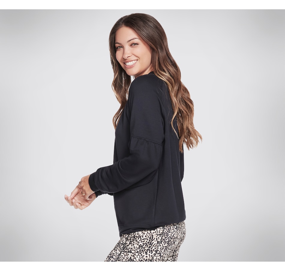 Clothing & Shoes - Tops - Shirts & Blouses - Skechers Go Lounge Wear  Skechluxe Restful Crew - Online Shopping for Canadians