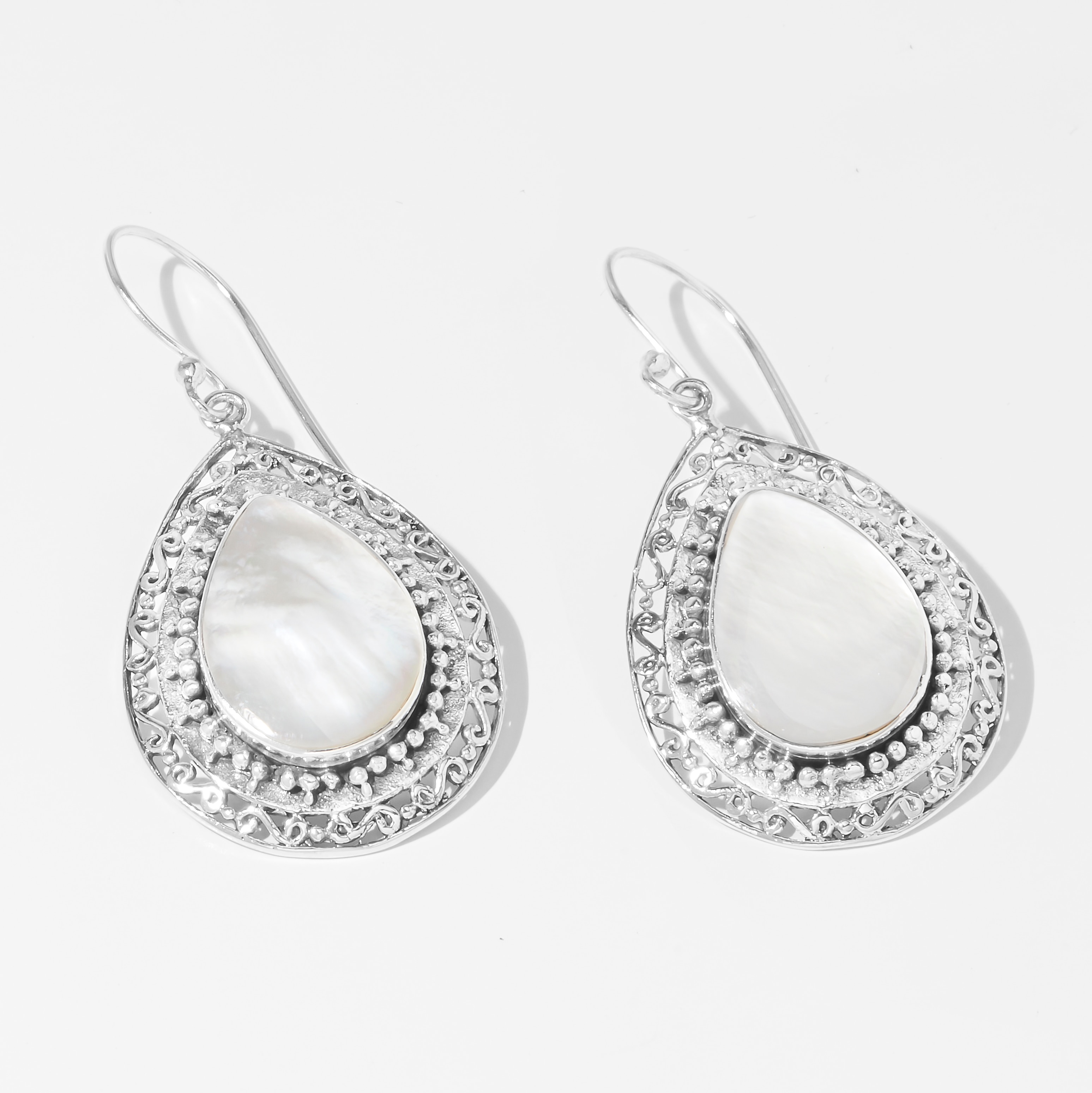 Paparazzi white deals moonstone earrings