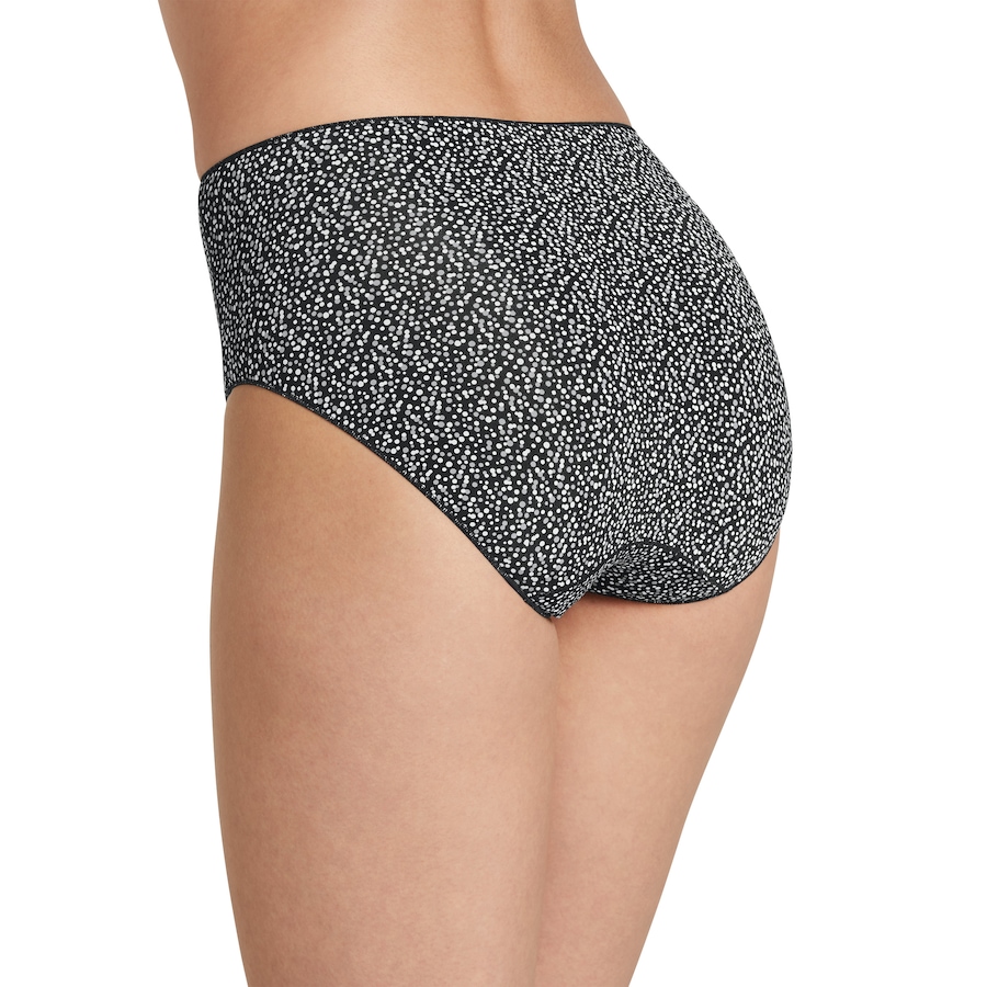 Image 242435_ALTMORE5.jpg, Product 242-435 / Price $18.00, Jockey No Panty Line Promise Tactel Hip Brief from Jockey on TSC.ca's Fashion department