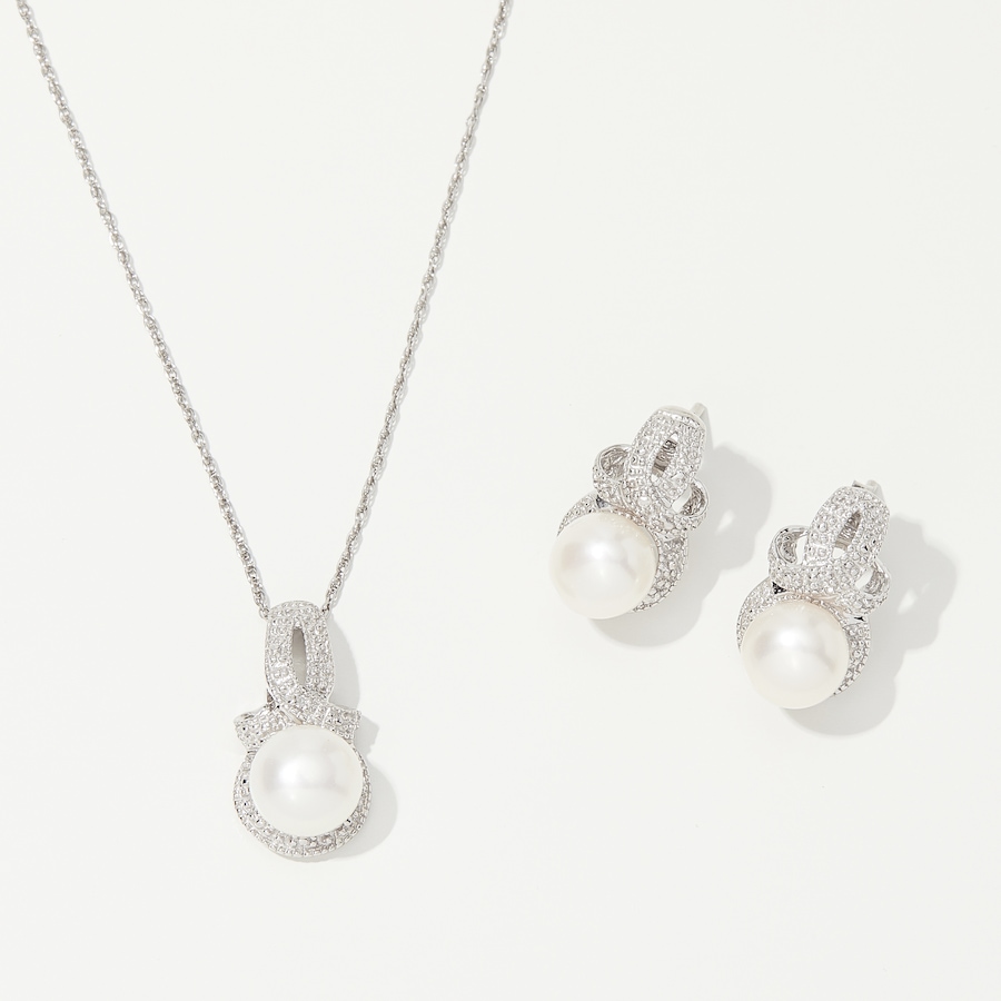 Image 242746.jpg, Product 242-746 / Price $259.99, Roz Kwan Sterling Silver Fresh Water Pearl And Diamond Pendant with Earring Set from Roz Kwan Jewellery Collection on TSC.ca's Jewellery department