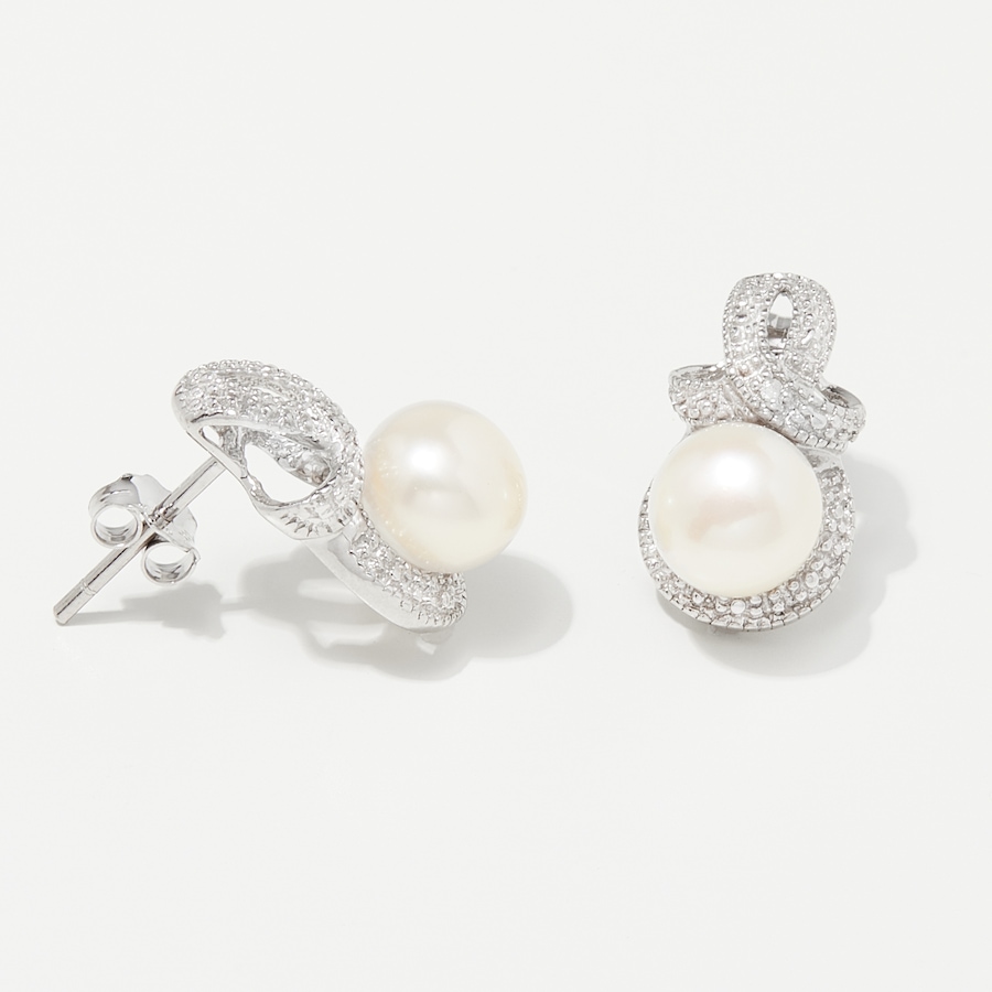 Image 242746_ALTMORE2.jpg, Product 242-746 / Price $259.99, Roz Kwan Sterling Silver Fresh Water Pearl And Diamond Pendant with Earring Set from Roz Kwan Jewellery Collection on TSC.ca's Jewellery department