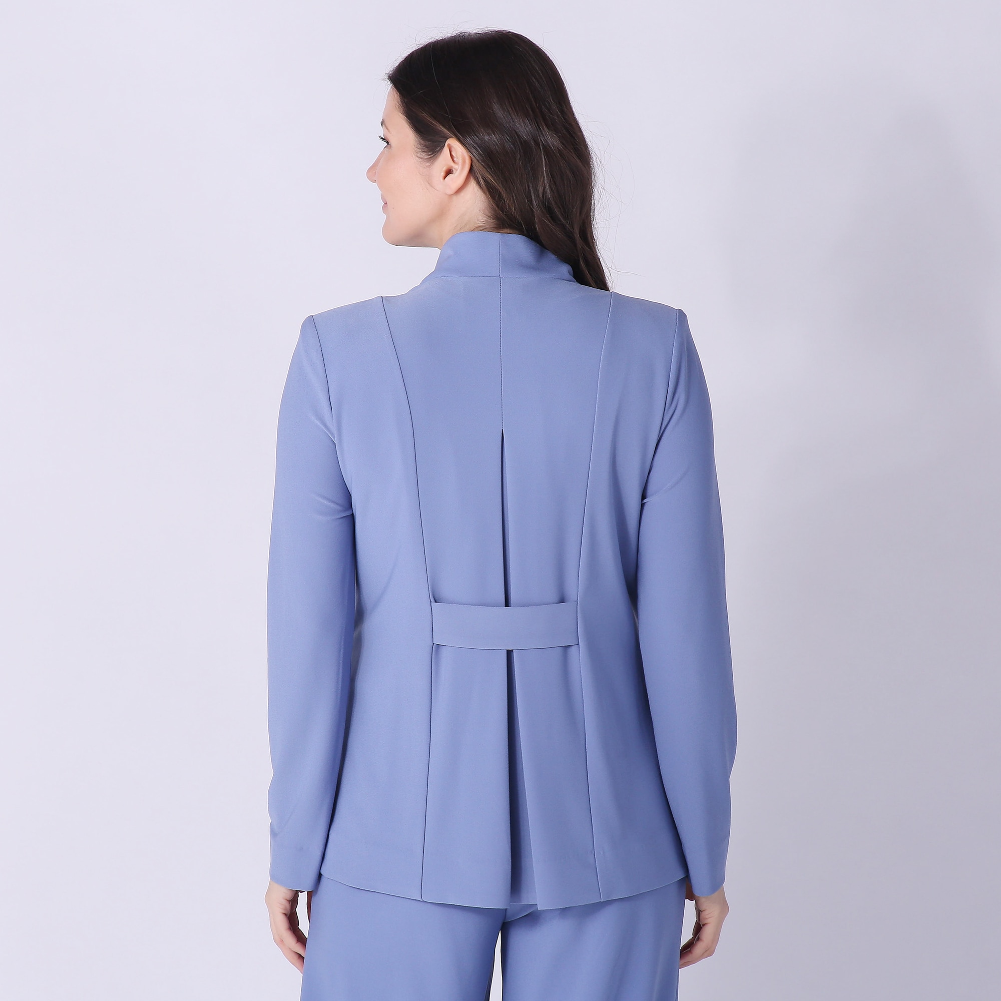 Wynne Layers Luxe Crepe Collarless Blazer With Back Belt Detail