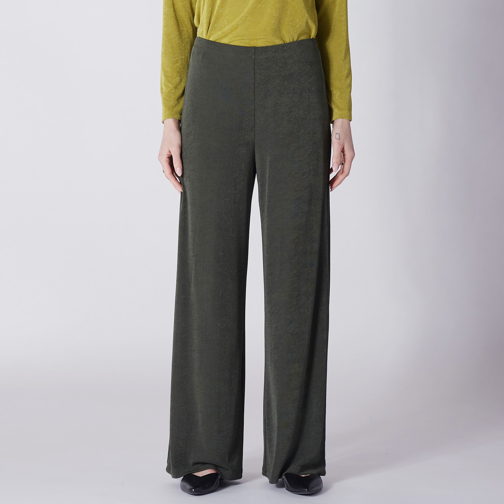 Kim & Co. Poly Slinky Elastic Waist Wide Leg Pant