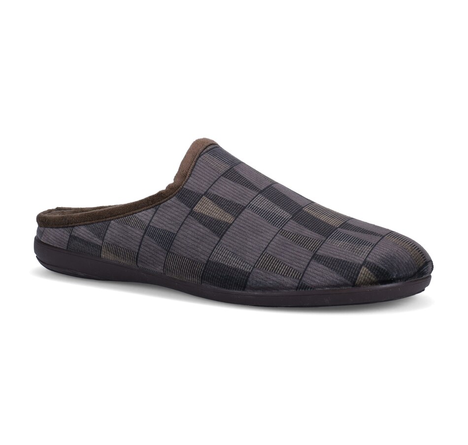 Image 243574_CHO.jpg, Product 243-574 / Price $74.33, Ron White Oak Slipper from Ron White on TSC.ca's Shoes department
