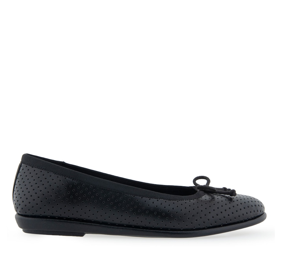 Image 243587_BLK.jpg, Product 243-587 / Price $59.88, Aerosoles Homebet Ballet Flat from Aerosoles on TSC.ca's Shoes department