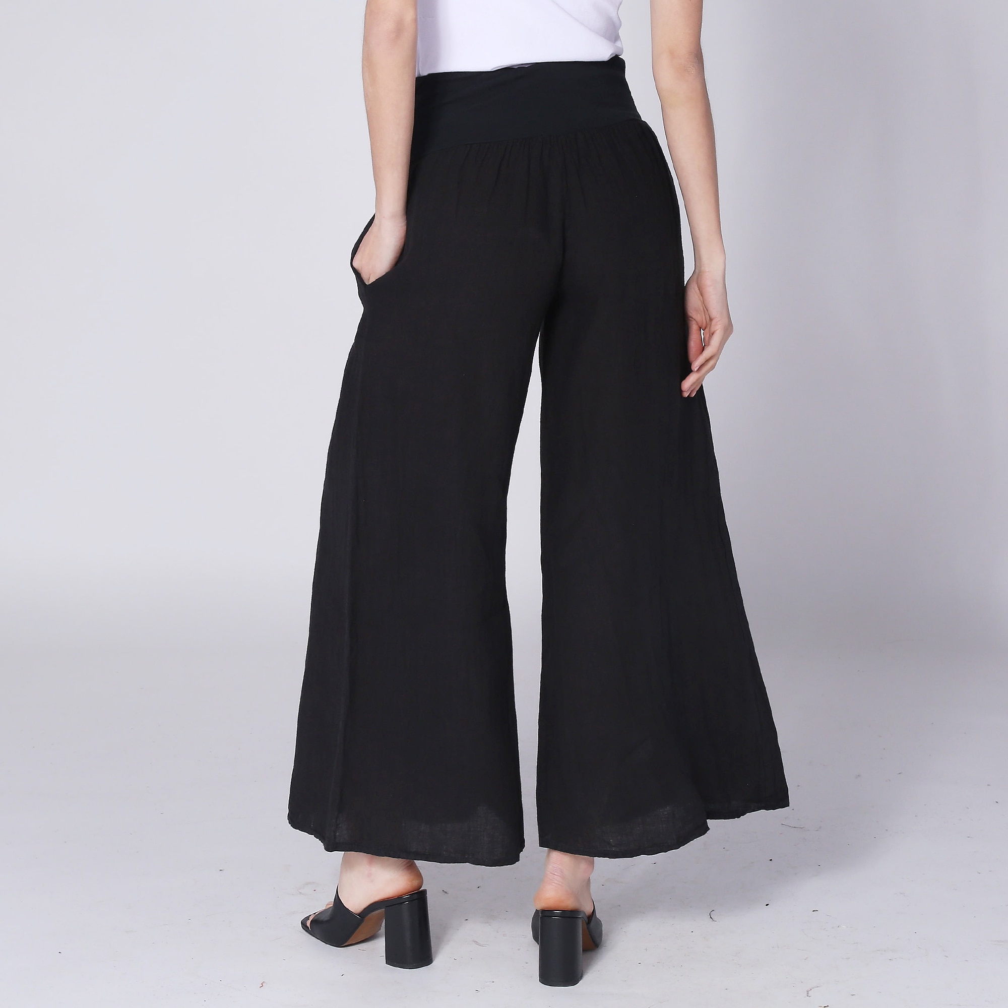 M Made In Italy Flowy Wide Leg Pant With Pockets - TSC.ca