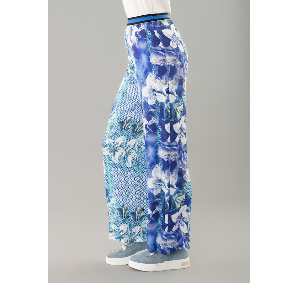 Image 245464_ALTMORE1.jpg, Product 245-464 / Price $44.33, Lisette Romana Wide Leg Pant from Lisette L Montreal on TSC.ca's Fashion department