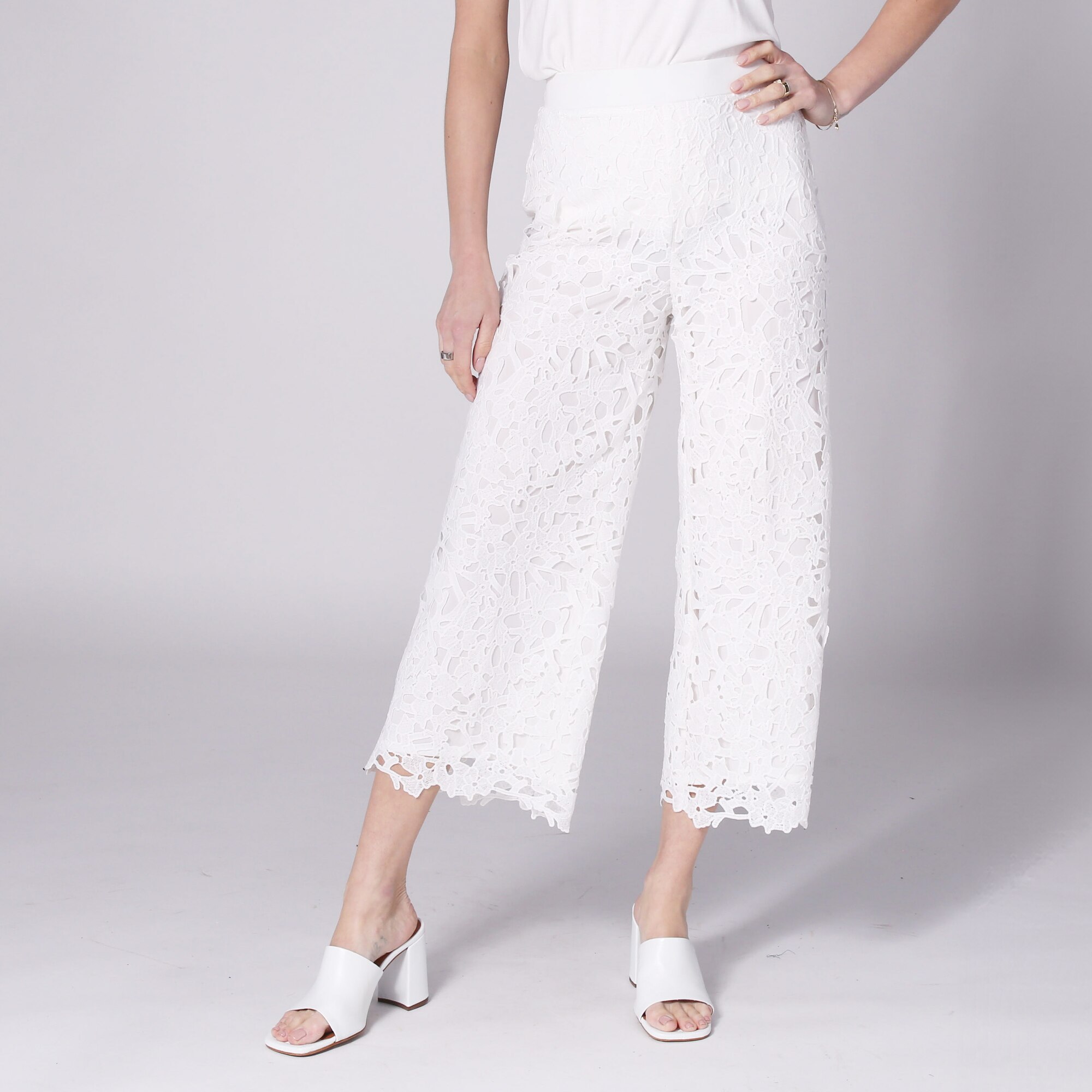 Wynne Style Graphic Lace Pant