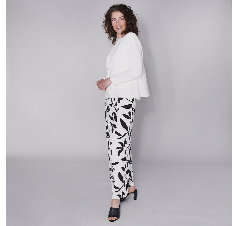 Image 245952_ALTMORE3.jpg, Product 245-952 / Price $44.33, Wynne Style Drapey Twill Drawstring Jacket from Wynnelayers on TSC.ca's Fashion department