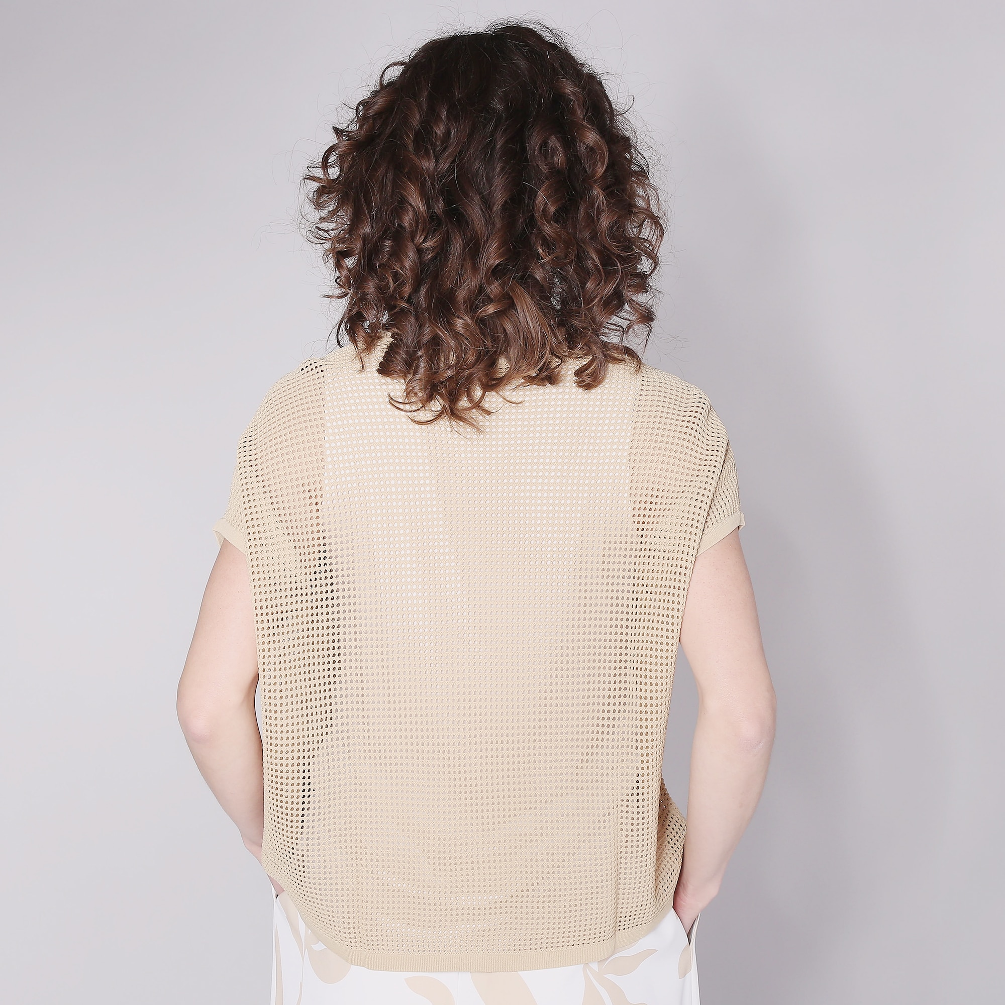 Wynne Style Rayon Nylon Mesh Easy Fit Sweater