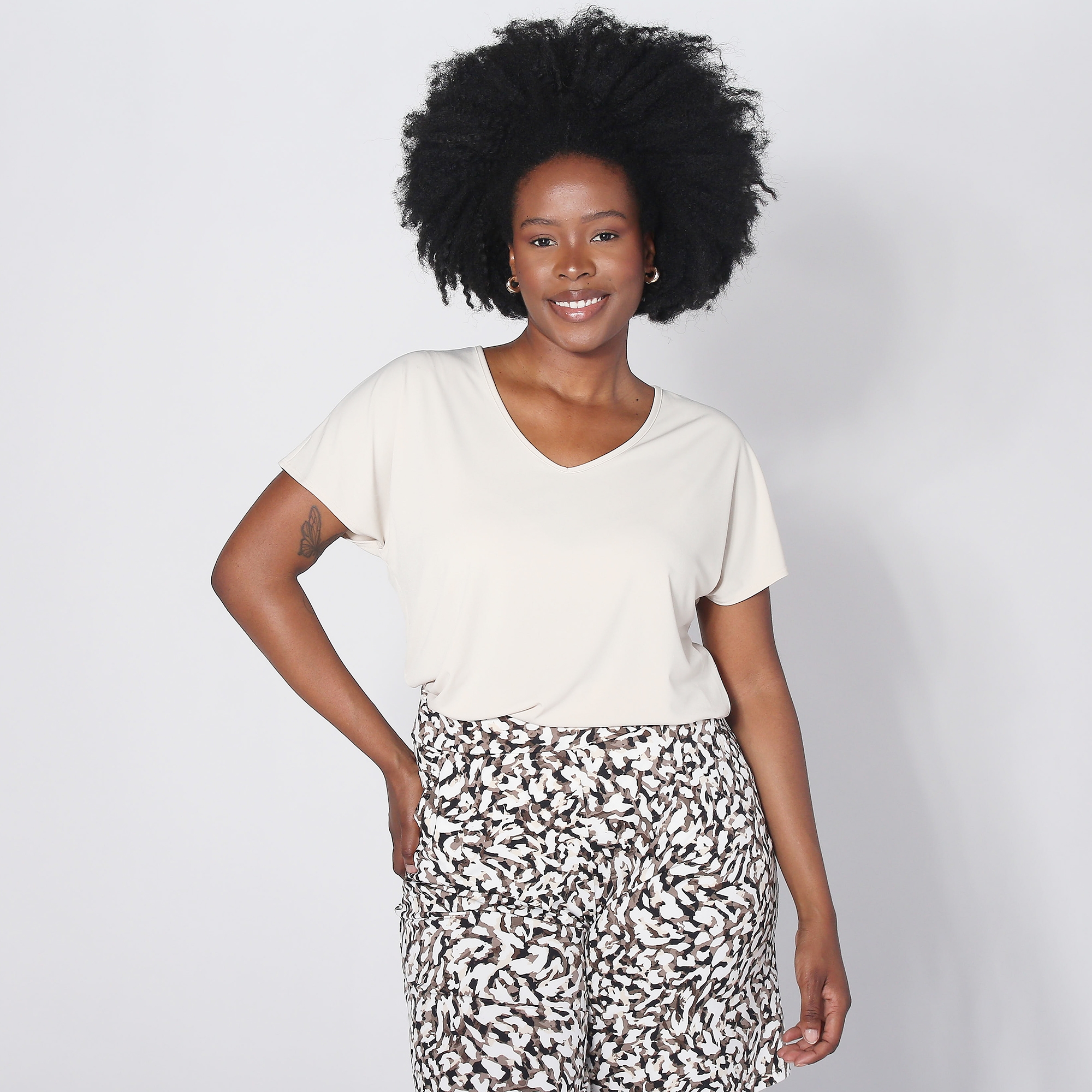 Kim & Co. Brazil Knit Short Dolman Sleeve Soft V-Neckline Top - TSC.ca