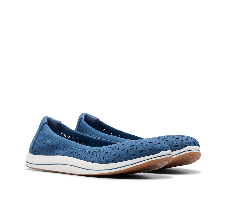 Image 246260_ALTMORE4.jpg, Product 246-260 / Price $29.33, Clarks Breeze Roam Slip-On from Clarks Footwear on TSC.ca's Shoes department