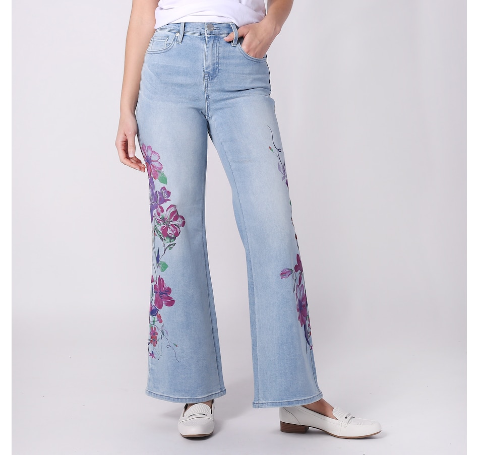 27 of the Most Stylish High Waisted Jeans Outfits - The Cuddl