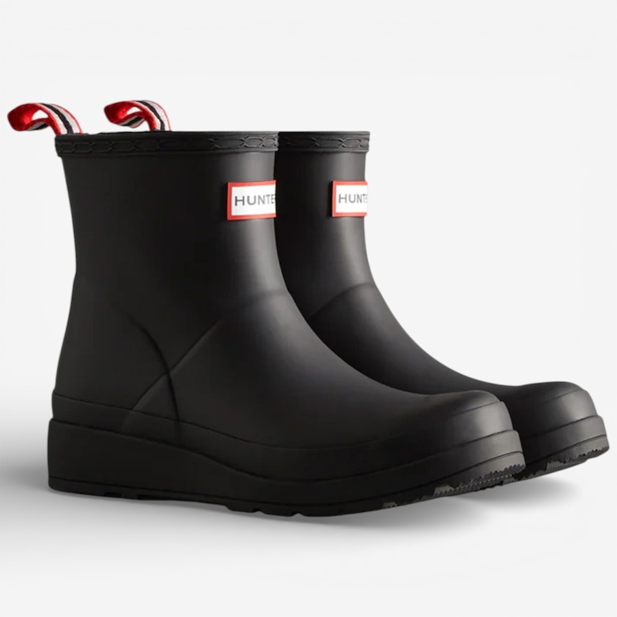 Image 247312_BLK.jpg, Product 247-312 / Price $140.00, Hunter Women's Play Short Boot from Hunter on TSC.ca's Shoes department