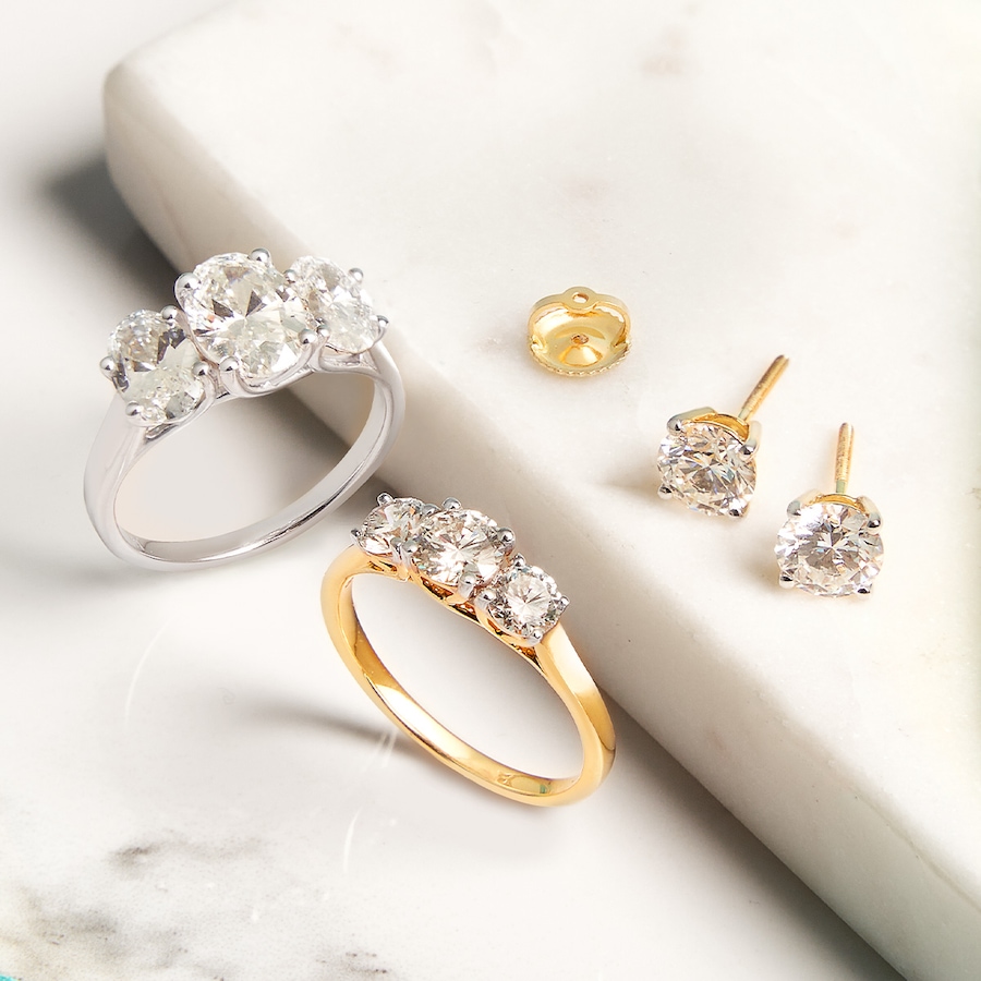 Image 248237_ALTMORE100.jpg, Product 248-237 / Price $899.99 - $2,999.99, Evera Diamonds 18K Gold Diamond Stud Earrings with Screw Back from Evera Diamonds on TSC.ca's Jewellery department