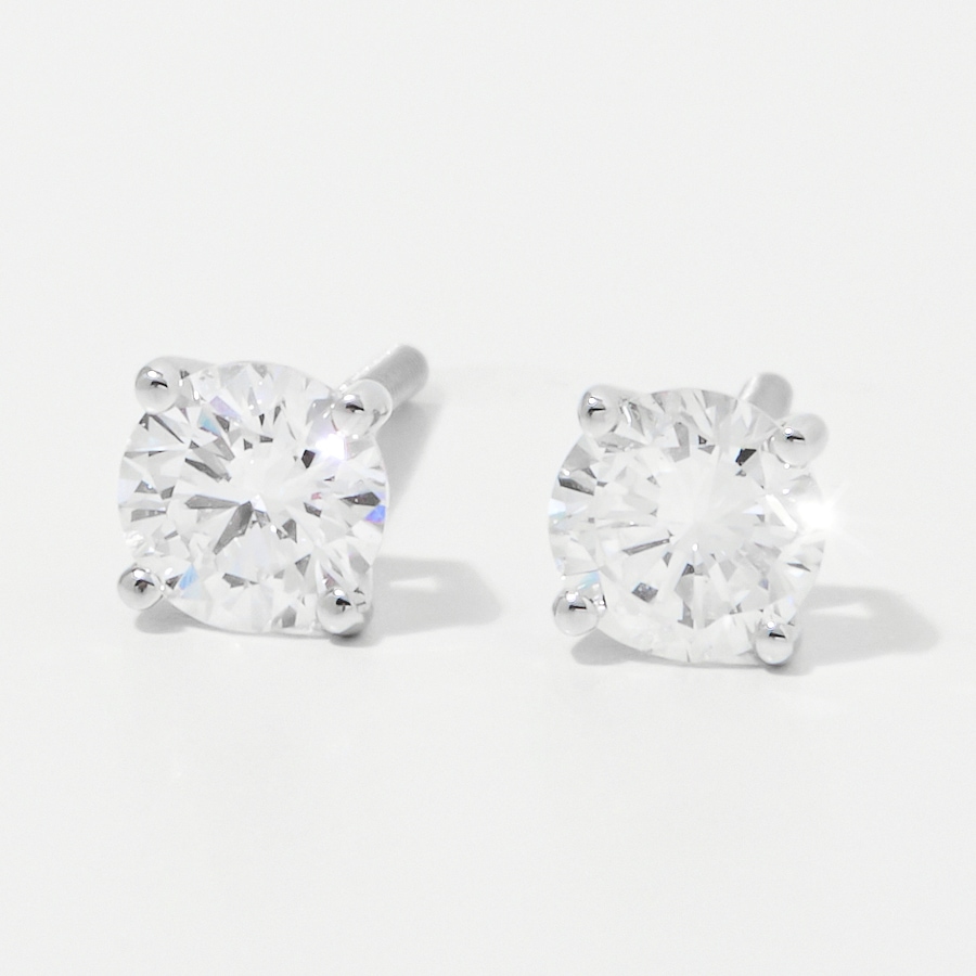 Image 248237_WGP75.jpg, Product 248-237 / Price $899.99 - $2,999.99, Evera Diamonds 18K Gold Diamond Stud Earrings with Screw Back from Evera Diamonds on TSC.ca's Jewellery department